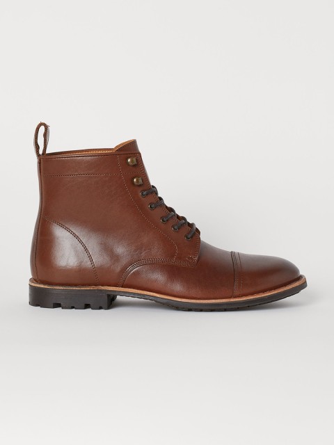 

H&M Men Brown c
