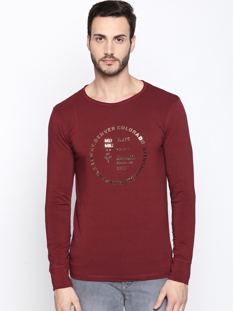 

Rex Straut Jeans Men Maroon Printed Round Neck T-shirt