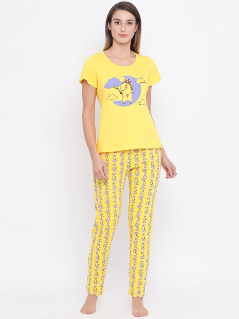 

Clovia Women Yellow & Blue Printed Night Suit LS0413P023