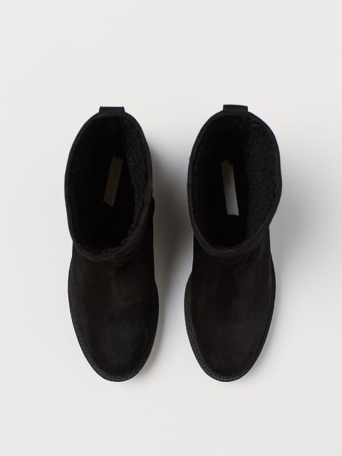 

H&M Women Black Pile-Lined Ankle Boots