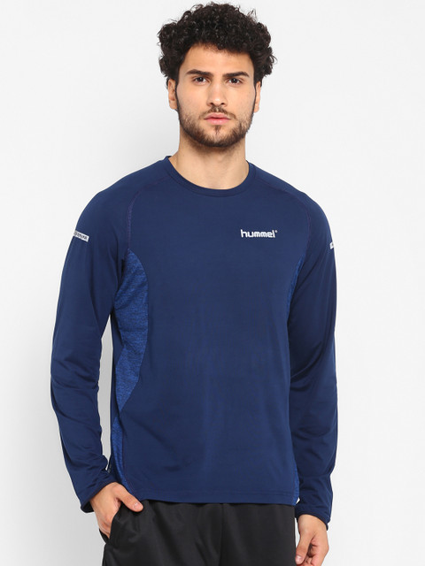 

hummel Men Navy Blue Solid Round Neck T-shirt