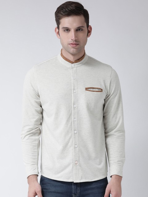 

Club York Men Off-White Regular Fit Solid Casual Shirt
