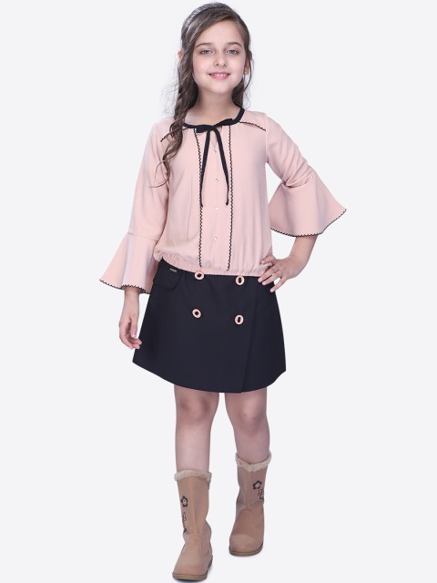 

CUTECUMBER Girls Pink & Black Solid Top with Skirt