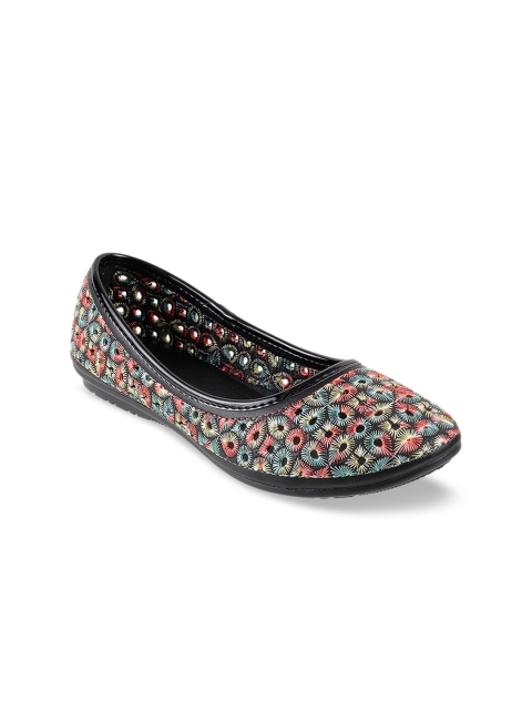 

Mochi Women Multicoloured Printed Ballerinas, Multi