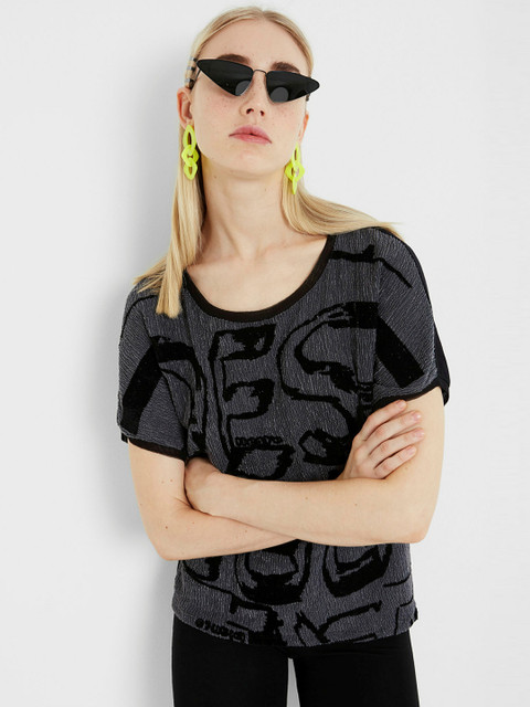

Desigual Women Black Printed Round Neck T-shirt
