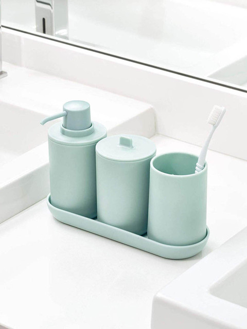 

InterDesign Set of 4 Light blue Bathroom Accessories