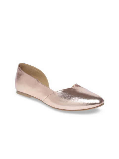 

Monrow Women Rose Gold Solid Ballerinas