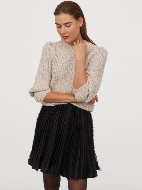 

H&M Black Pleated Skirt