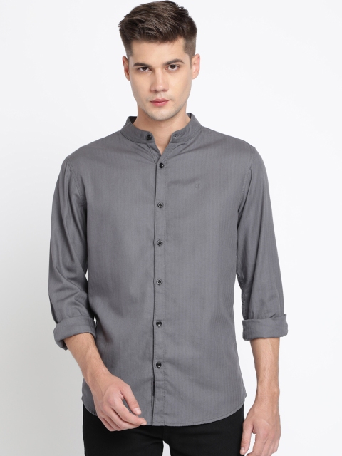 

TED HARBOR Men Grey Slim Fit Solid Casual Shirt