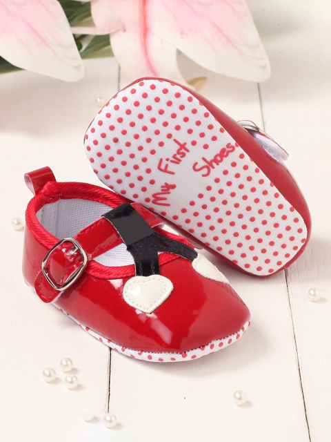 

Walktrendy Infant Girls Red Solid Mary Jane Booties