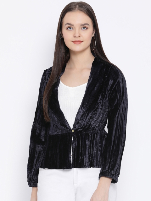 

Oxolloxo Women Navy Blue Solid Single-Breasted Crushed Velvet Blazer