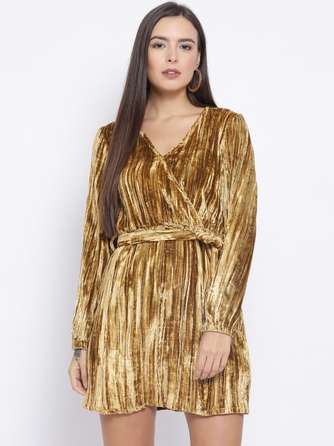 

Oxolloxo Women Gold-Toned Solid Wrap Dress
