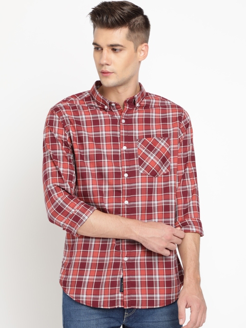 

TED HARBOR Men Red & Peach-Coloured Checked Slim Fit Casual Shirt