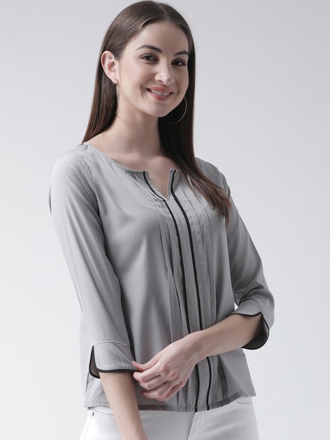 

Texco Women Grey Solid Top