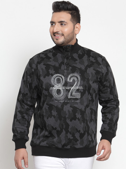 

plusS Men Black & White Printed Sweatshirt