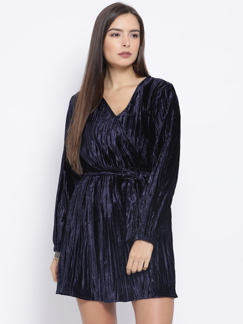 

Oxolloxo Women Navy Blue Solid Wrap Dress