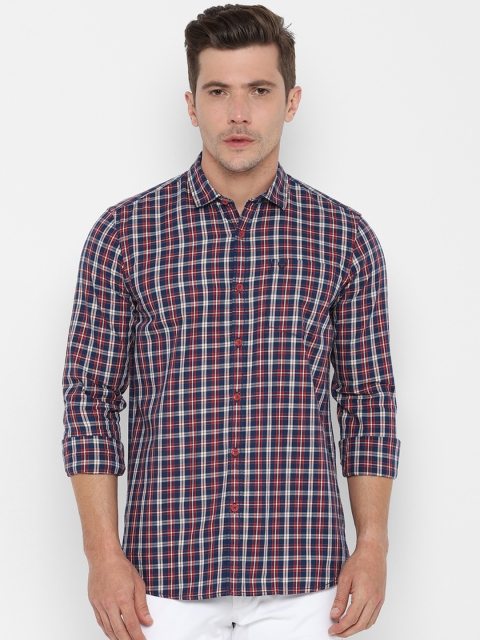

Solly Jeans Co. Men Navy Blue Regular Fit Checked Casual Shirt