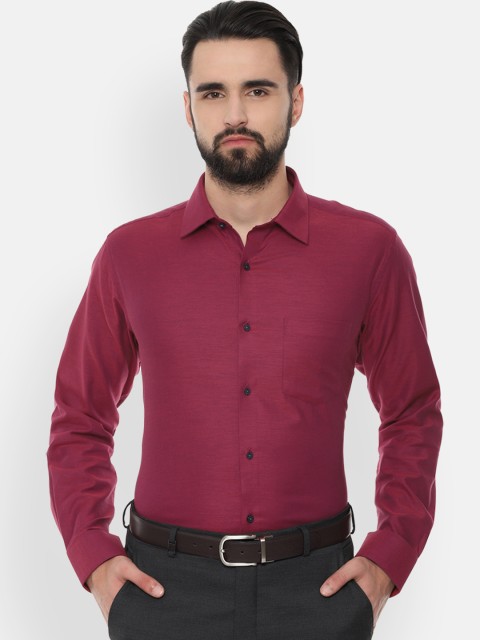 

Van Heusen Men Maroon Regular Fit Solid Formal Shirt