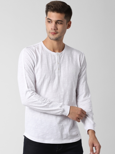 

Peter England Casuals Men White Solid Mandarin Collar T-shirt