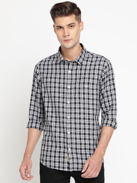 

TED HARBOR Men Black & White Slim Fit Checked Casual Shirt