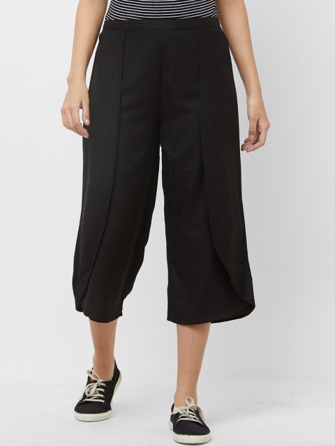 

109F Women Black Regular Fit Solid Culottes