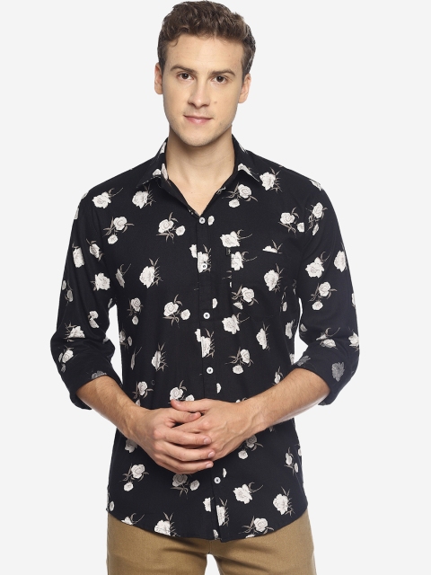 

LEVIZO Men Black & White Regular Fit Printed Casual Shirt