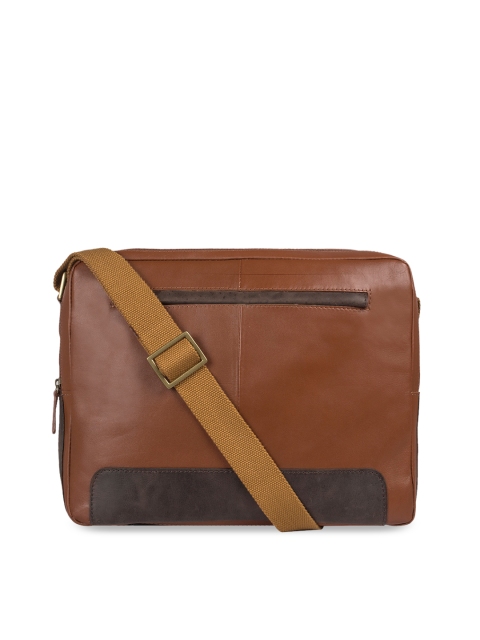 

Hidesign Men Tan Brown Solid Leather Messenger Bag
