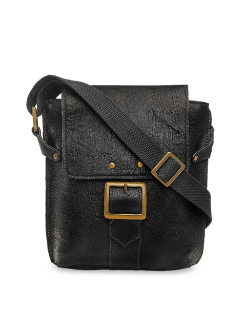 

Hidesign Men Black Solid Leather Messenger Bag