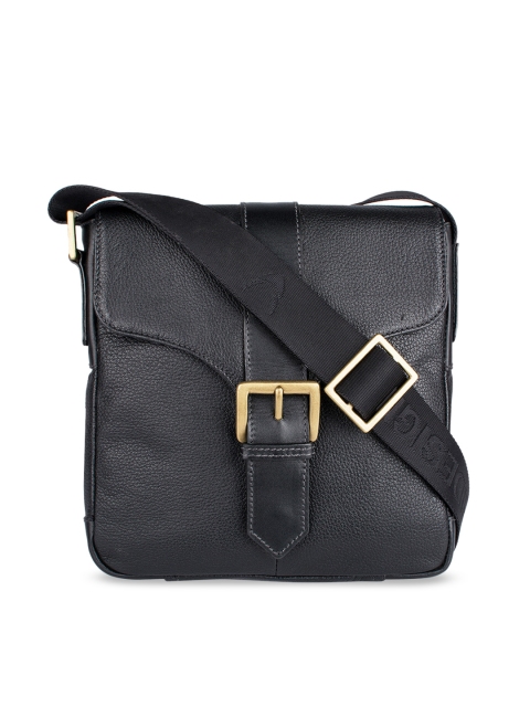 

Hidesign Men Black Solid Leather Messenger Bag