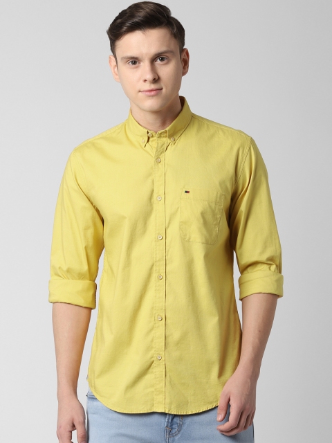 

Peter England Casuals Men Yellow Slim Fit Solid Casual Shirt