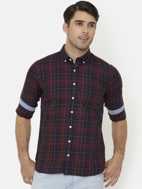 

Bar Harbour Men Maroon & Navy Blue Slim Fit Checked Casual Shirt