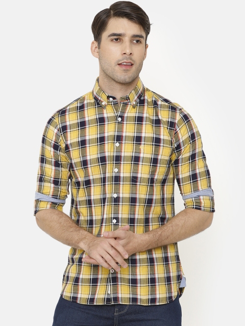 

Bar Harbour Men Yellow & Black Slim Fit Checked Casual Shirt