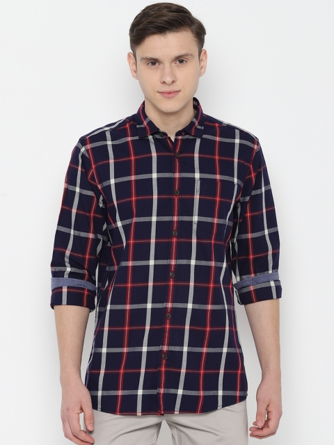 

Solly Jeans Co. Men Navy Blue & Red Regular Fit Checked Casual Shirt