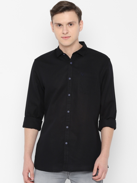 

Solly Jeans Co. Men Black Regular Fit Solid Cotton Linen Casual Shirt