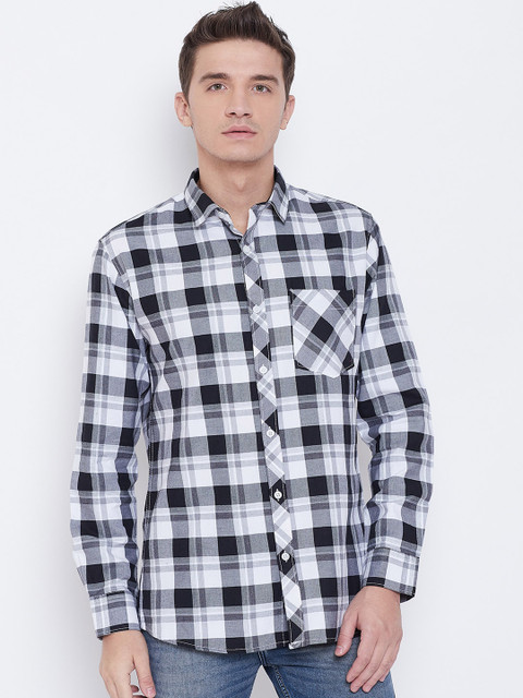 

Duke Men Black & White Regular Fit Checked Casual Shirt