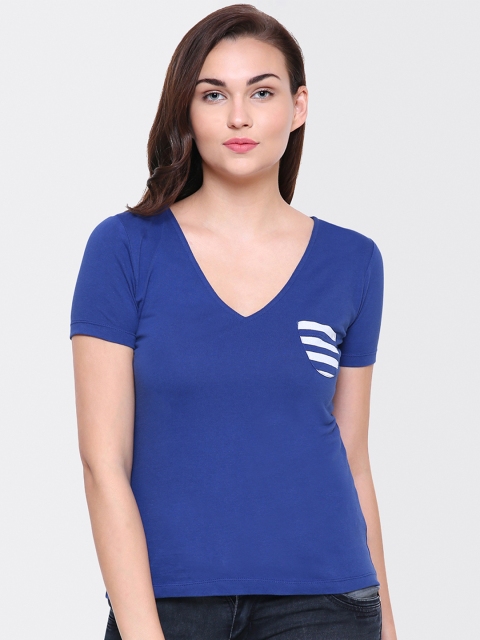 

Yaadleen Women Navy Blue Solid V-Neck T-shirt