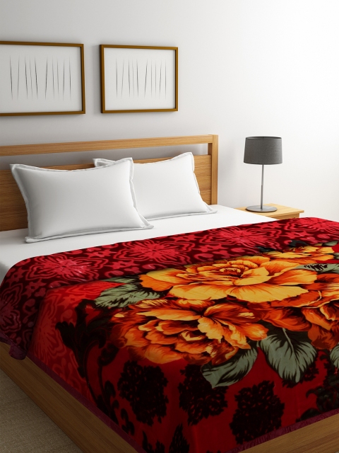 

BOMBAY DYEING Red & Yellow Abstract Heavy Winter 1000 GSM Double Bed Blanket