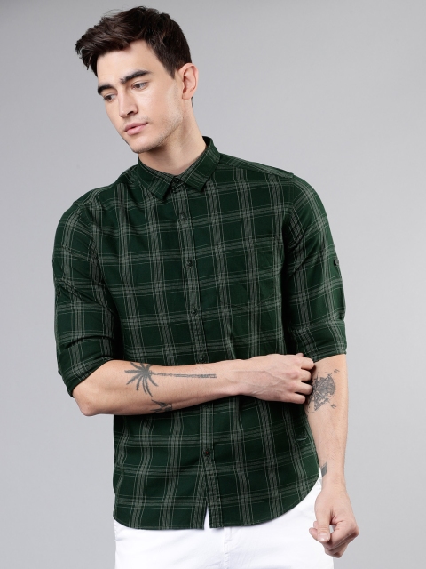 

Ecko Unltd Men Green & White Slim Fit Checked Casual Shirt
