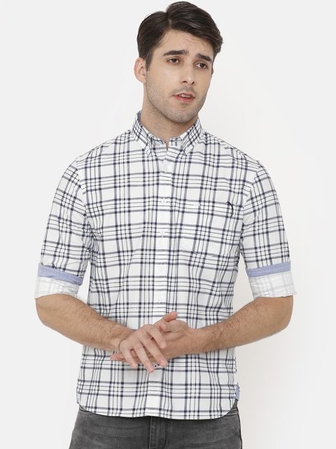 

Bar Harbour Men White & Navy Blue Checked Slim Fit Casual Shirt