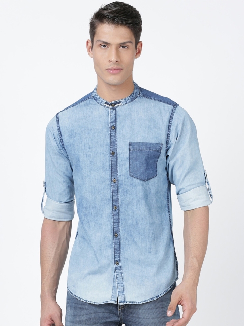 

Llak Jeans Men Blue Slim Fit Faded Casual Shirt