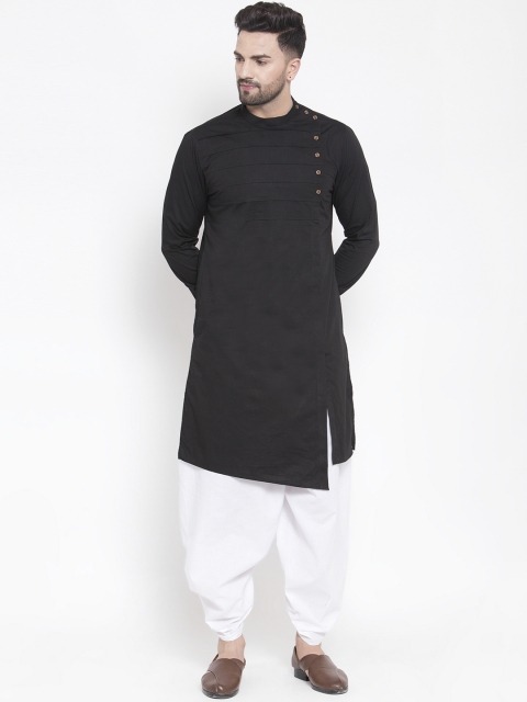 

Zotw Men Black Solid Asymmetric Hemline Straight Kurta