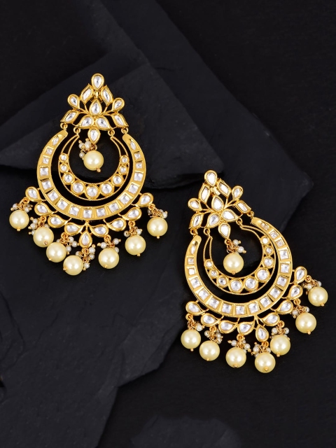

Tistabene Gold-Plated & White Kundan Studded Crescent Shaped Chandbalis