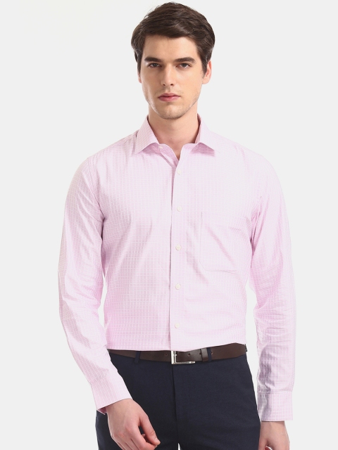 

Arrow Men Pink & White Checked Regular Fit Formal Shirt
