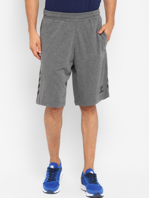 

hummel Men Grey Solid Regular Fit Regular Shorts