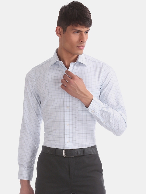 

Arrow Men Blue Regular Fit Checked Semiformal Shirt