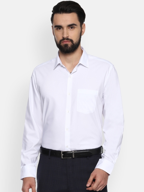 

Van Heusen Men White Loose Fit Solid Formal Shirt