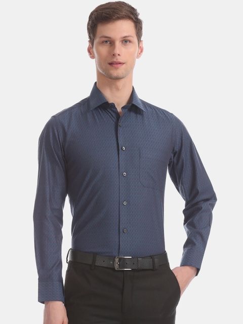 

Arrow Men Blue & Pink Regular Fit Self Design Formal Shirt