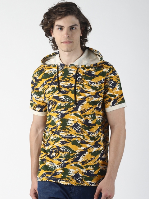 Blue Saint Men Yellow & Black Printed Slim Fit Hood T-shirt