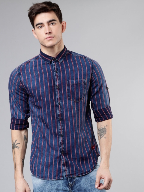 

Ecko Unltd Men Blue & Red Slim Fit Striped Casual Shirt