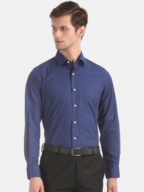 

Arrow Men Blue & White Regular Fit Printed Formal Shirt